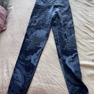 Arie leggings offline